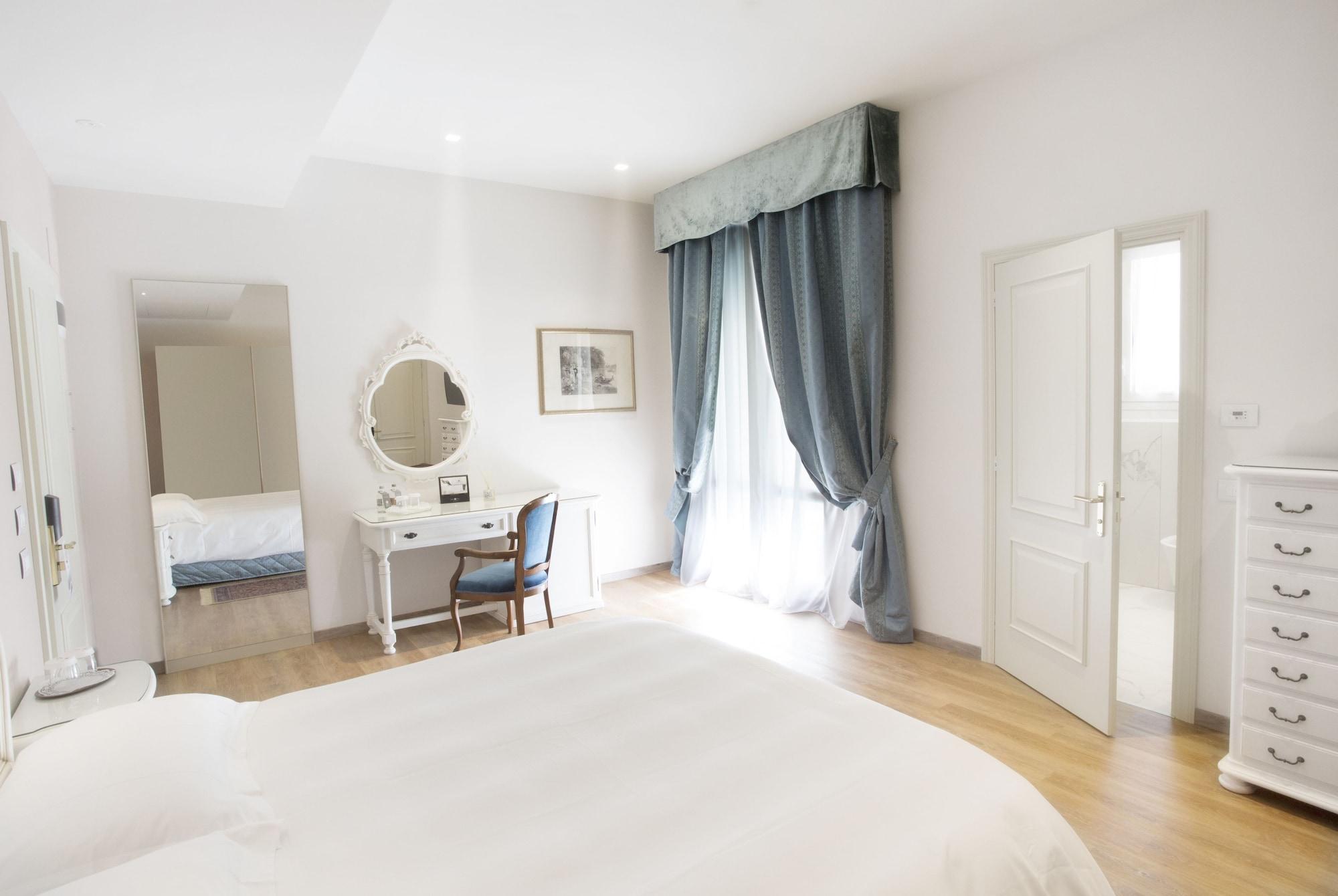 Grand Hotel Trieste & Victoria Абано Терме Екстериор снимка A bedroom