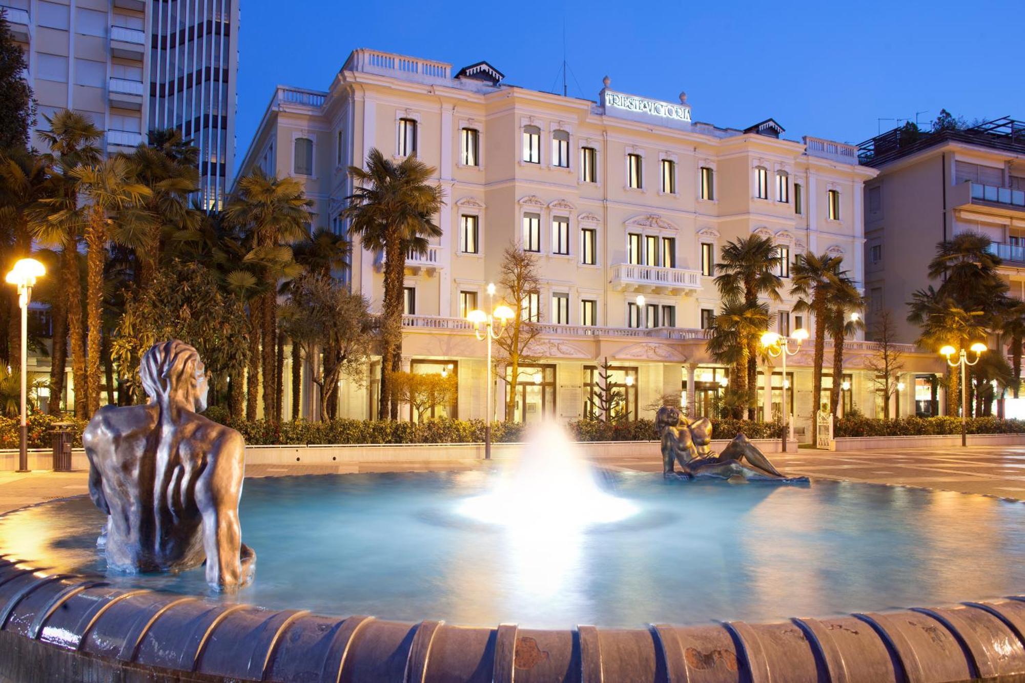 Grand Hotel Trieste & Victoria Абано Терме Екстериор снимка The Westin Palace, Athens